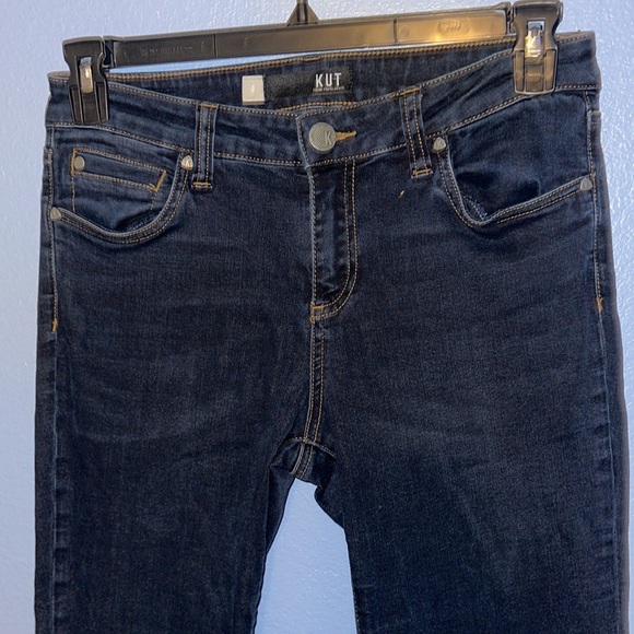 Kut Jeans Connie Ankle Skinny Raw Edge Hem Dark Wash Size 8. D - Picture 2 of 7